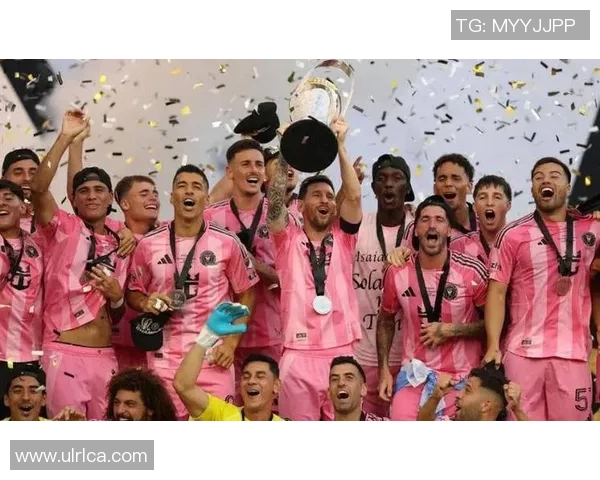 全球足球明星生日庆祝盛典精彩瞬间汇总与回顾