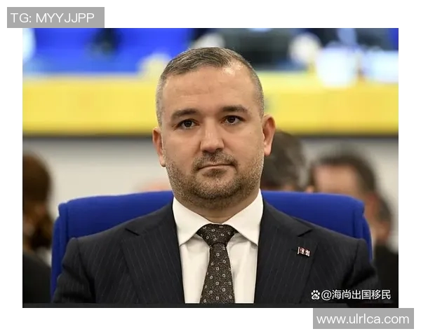 土耳其足球界的魅力代表他是哪个帅气明星引发关注